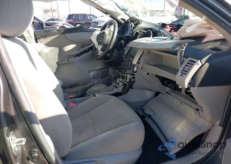 2013 Toyota Corolla Le z USA, uszkodzony, nr VIN 5YFBU4EE7DP194191